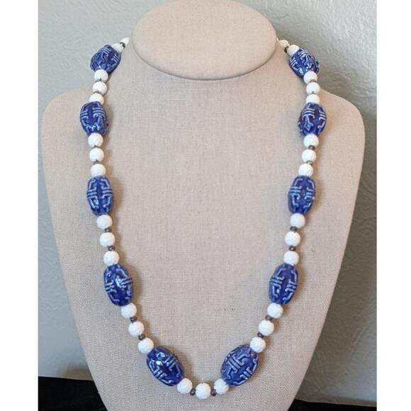 Asian Inspired Blue Ceramic Carved White Bead Necklace W/ Toggle Clasp - Picture 1 of 7